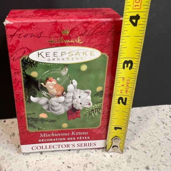 NEW Vintage 2001 HALLMARK Mischievous Kittens Keepsake Ornament Cat Hamster #3 - Picture 4 of 14